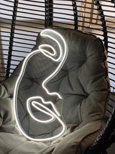 LED Neon Sign Lovely Face Line Art photo review